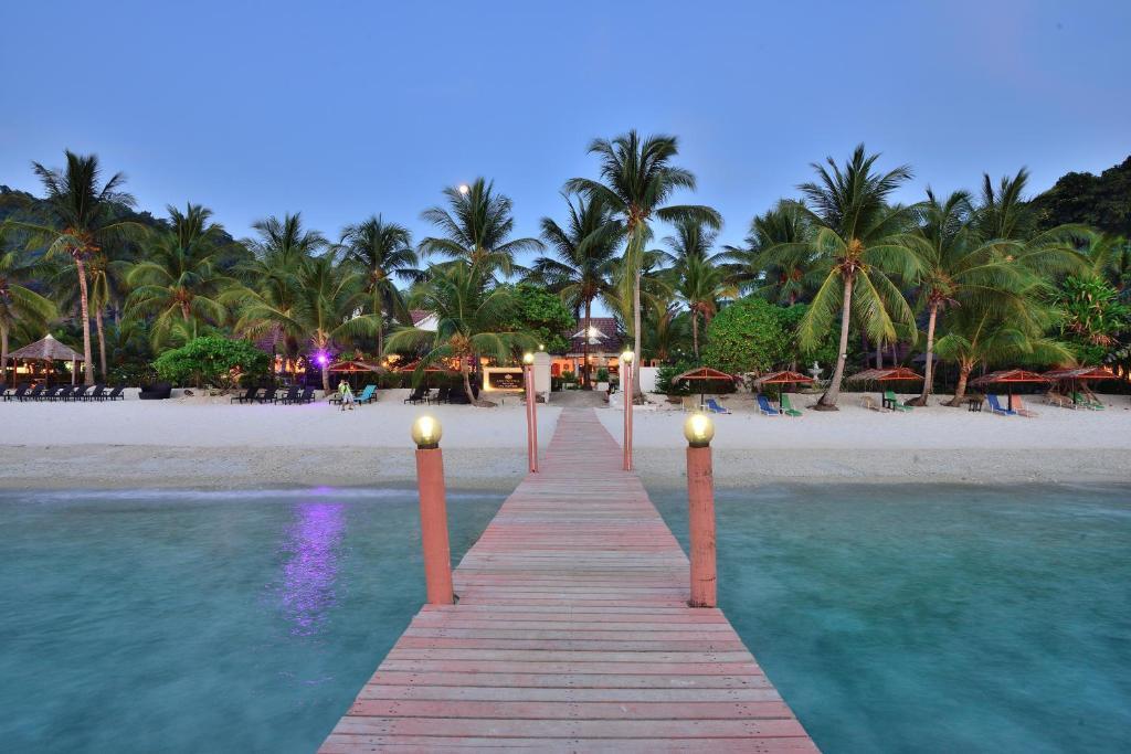 Sari Pacifica Resort & Spa, Lang Tengah Exterior photo