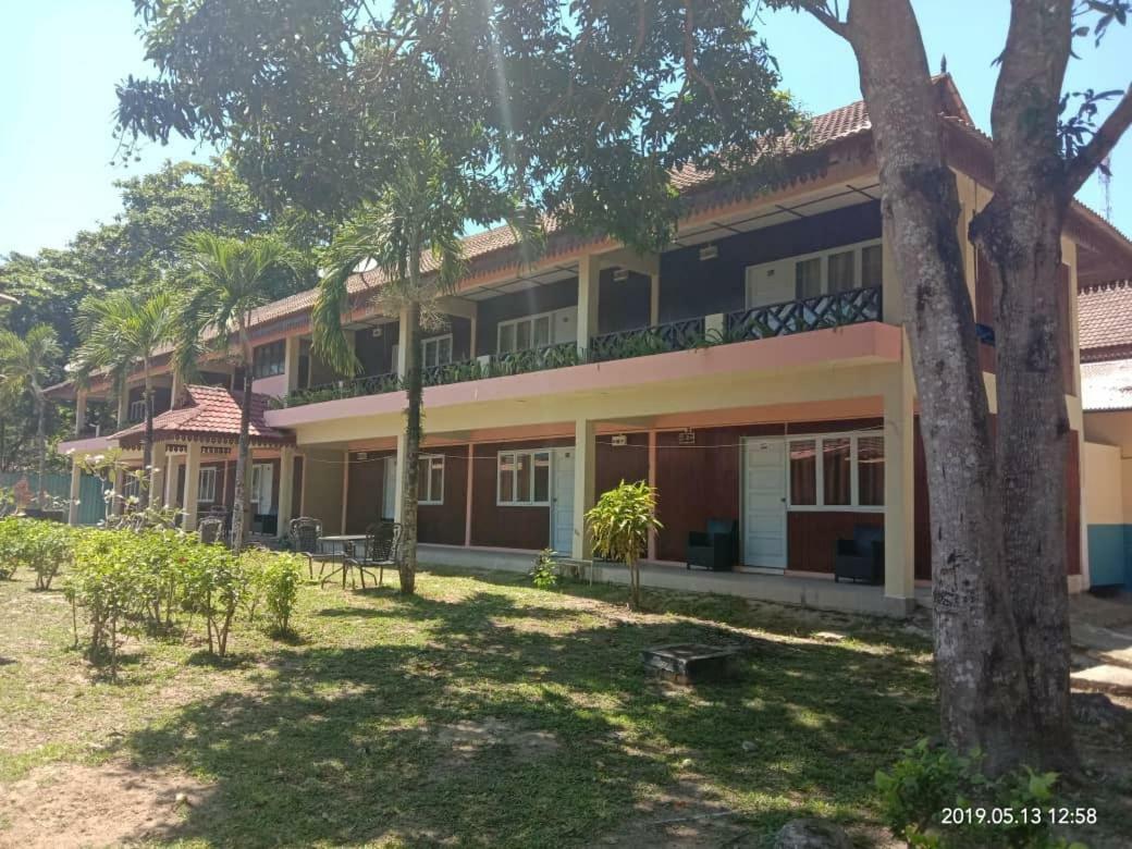 Sari Pacifica Resort & Spa, Lang Tengah Exterior photo